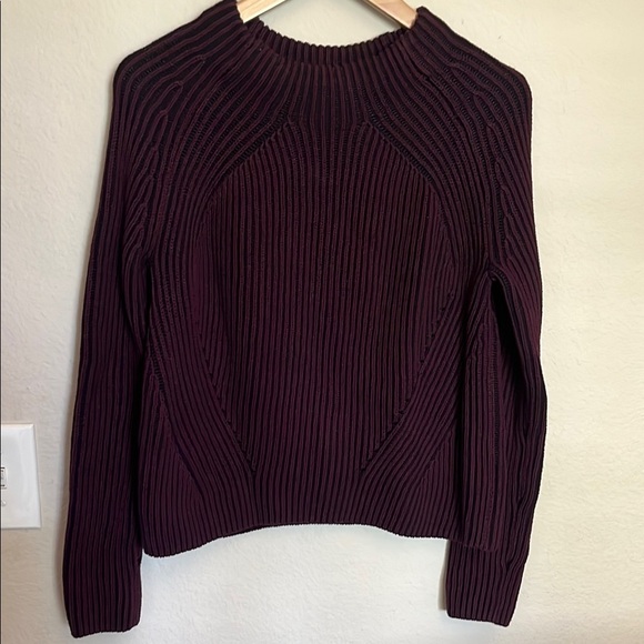 Athleta Ribbed Knit Sweater in Dark Purple and black size XS - Picture 1 of 4